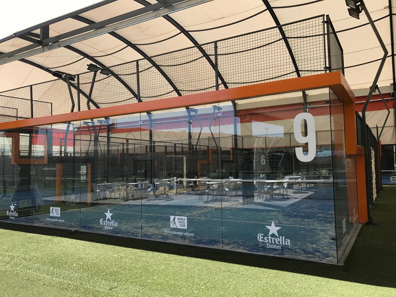 Quanto Costa Un Campo Da Padel Padel M Campi Coperture Racchette